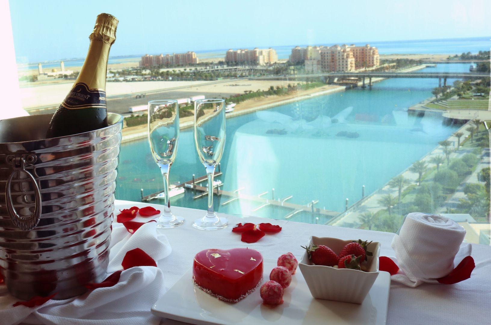 Bay La Sun Hotel&Marina - KAEC King Abdullah Economic City Bagian luar foto View of the lagoon
