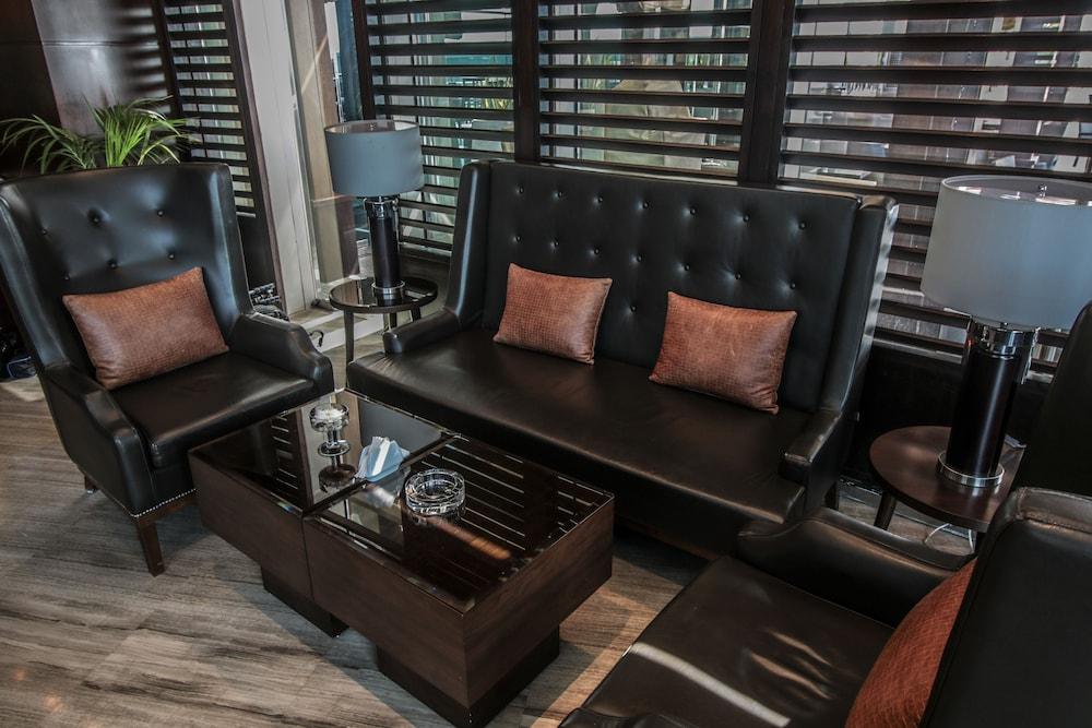 Bay La Sun Hotel&Marina - KAEC King Abdullah Economic City Bagian luar foto The interior of the lounge