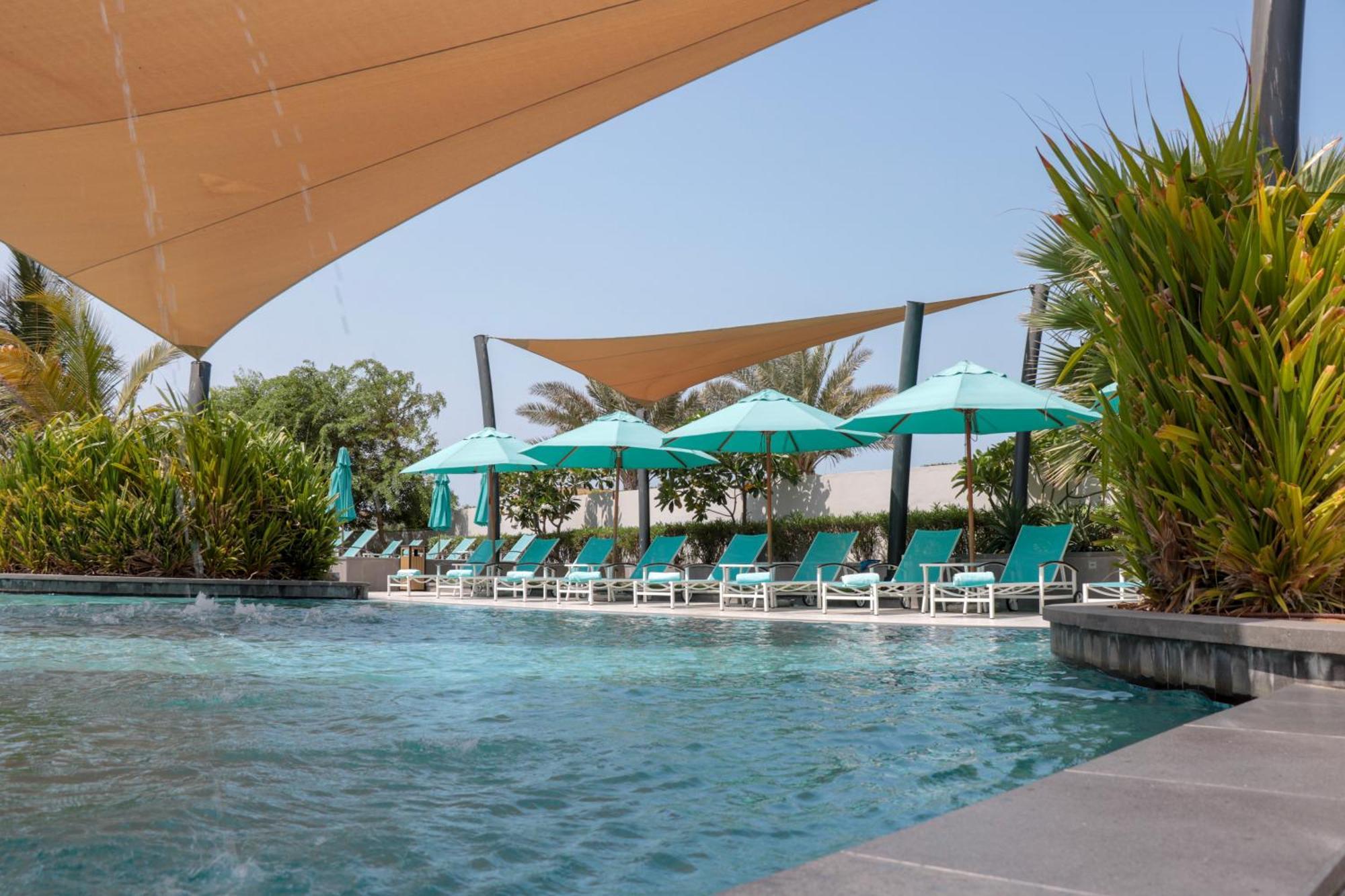 Bay La Sun Hotel&Marina - KAEC King Abdullah Economic City Bagian luar foto The swimming pool at the hotel