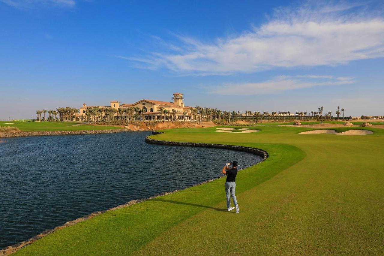 Bay La Sun Hotel&Marina - KAEC King Abdullah Economic City Bagian luar foto Golf course at the Emirates Golf Club